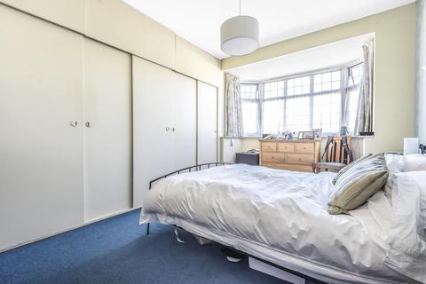 66 Latchmere Road, Kingston Upon Thames, KT2 5TW