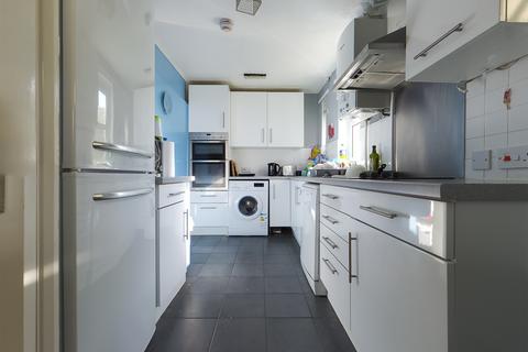 4 bedroom terraced house to rent - Barcombe Road , Brighton BN1