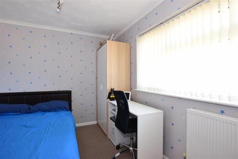 28 Leander Drive, Gravesend, DA12 4NE