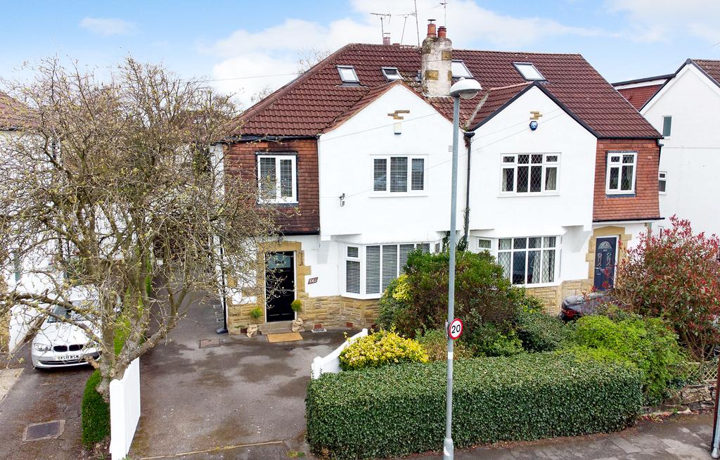 King Lane, Leeds, LS17 4 bed semidetached house £500,000