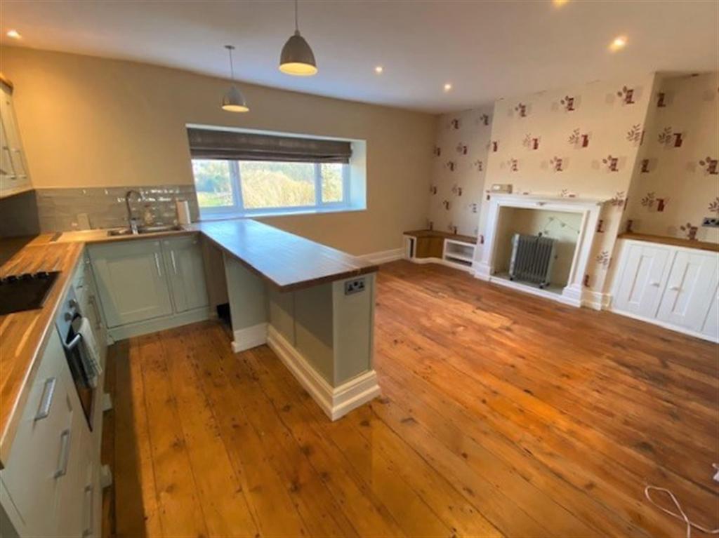 Park End Road, Workington, CA14 4DE 2 bed flat £39,950