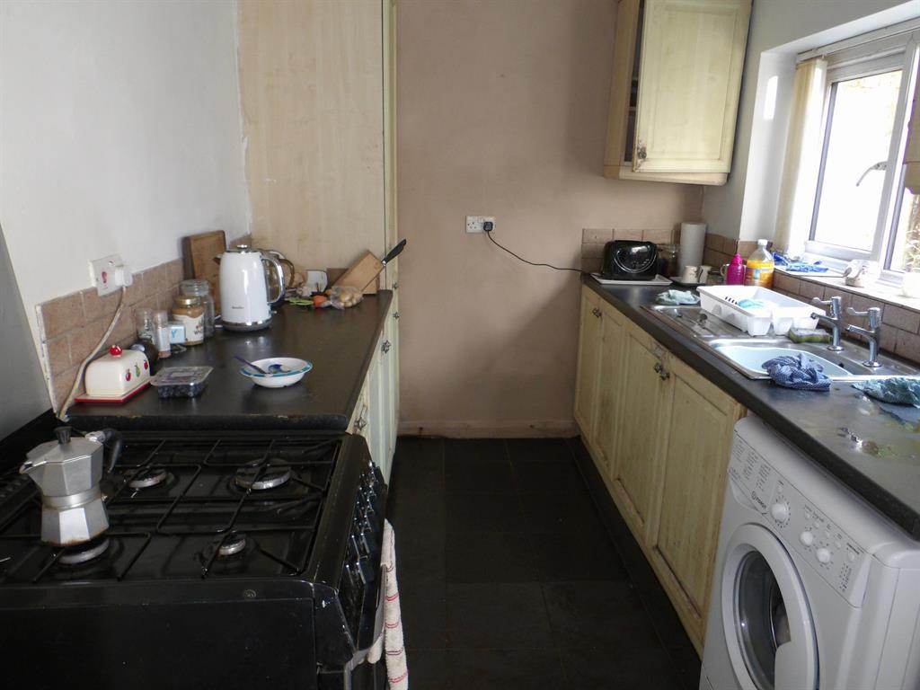 Hilton Terrace, Whitehaven, CA28 7HN 4 bed end of terrace house £90,000