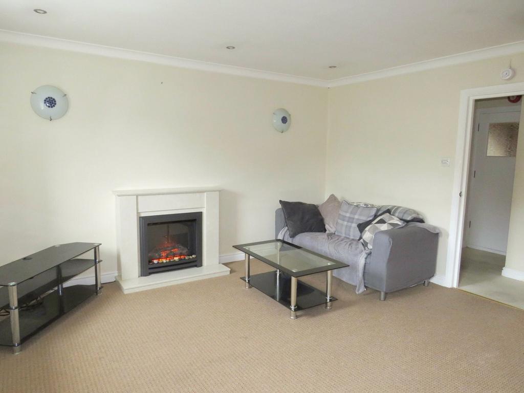 Aikbank, Sandwith, Whitehaven, CA28 9UG 2 bed flat £75,000
