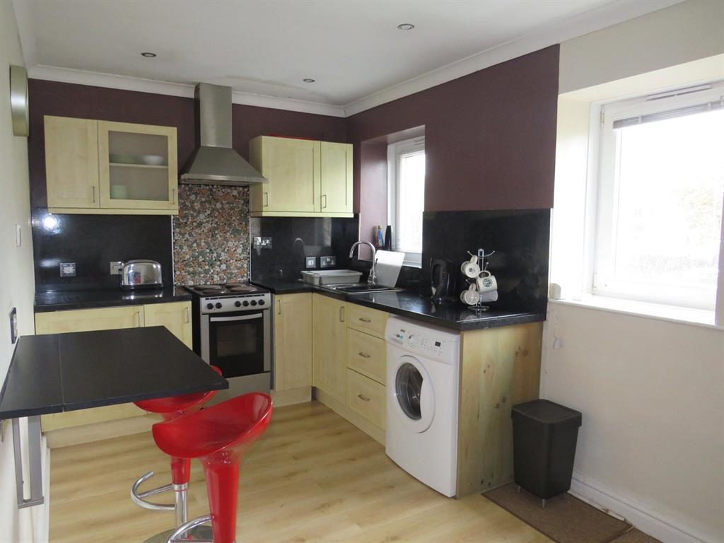 Aikbank, Sandwith, Whitehaven, CA28 9UG 2 bed flat £75,000