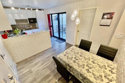 57f Brediland Road, Linwood, Paisley, PA3 3RA