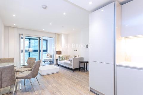 1 bedroom apartment to rent, Wiverton Tower, Aldgate Place, 4 New Drum Street, Aldgate, E1