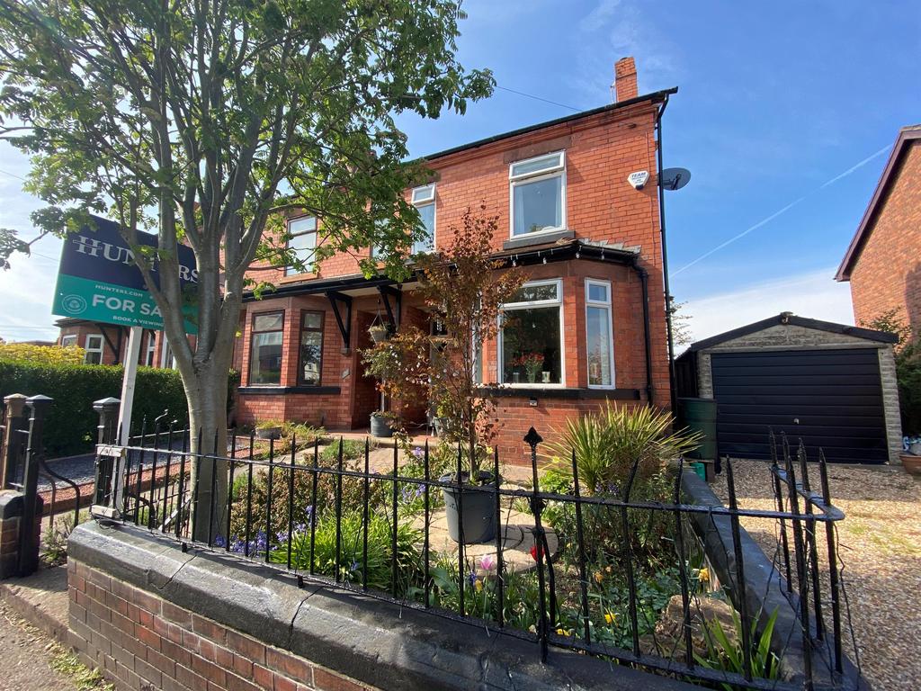 Walkers Lane, Little Sutton, CH66 1PN 3 bed end of terrace house £210,000
