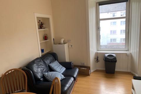 2 bedroom flat to rent, Bruce Street, Stirling Town, Stirling, FK8