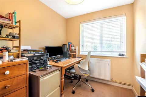 2 bedroom apartment to rent, Westley Close, Winchester, Hampshire, SO22