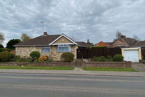 40 Fairway, Northampton, NN2 7JZ