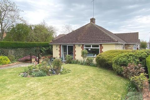 40 Fairway, Northampton, NN2 7JZ