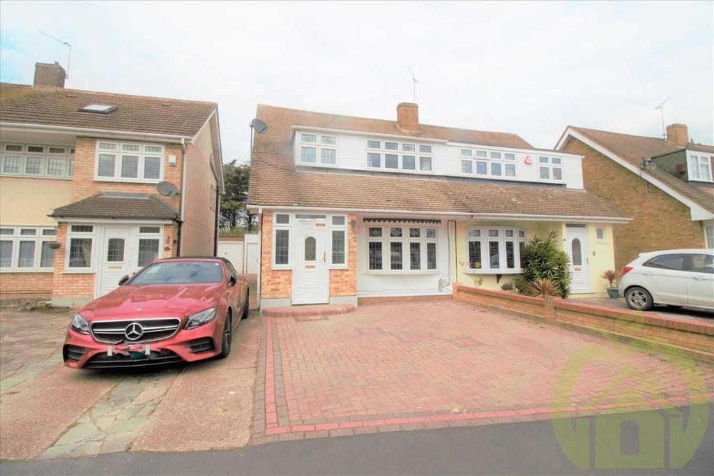 Denbigh Close, HORNCHURCH 3 bed semidetached house £1,600 pcm (£369 pw)