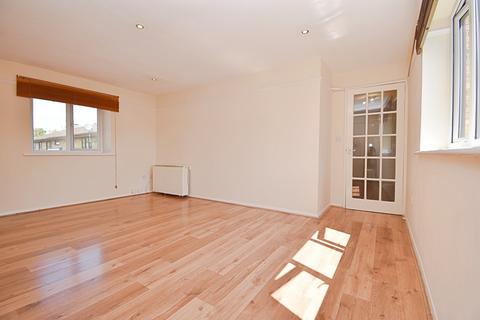 2 bedroom flat to rent, Hagger Court, Woodlands Road, Walthamstow, London. E17 3LE