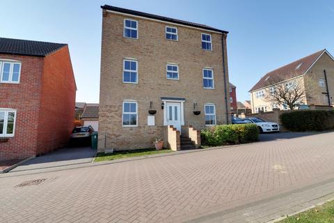 4 Beck Way, East Ardsley, Wakefield, WF3 2NA