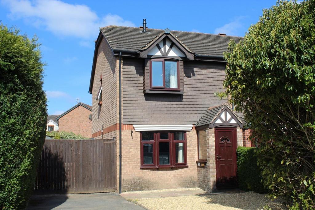 Flaxley Drive, Belmont, Hereford, HR2 3 bed semidetached house £205,000