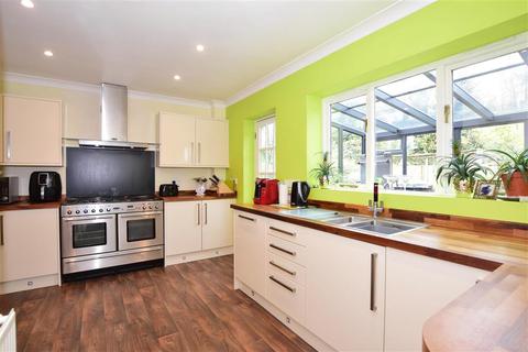 2 Bridleway Gardens, Broadstairs, CT10 2LG