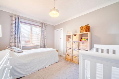 25 Bencroft Drive, Glasgow, G44 5RH