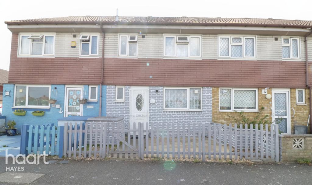 Way, Hayes 2 bed terraced house £360,000