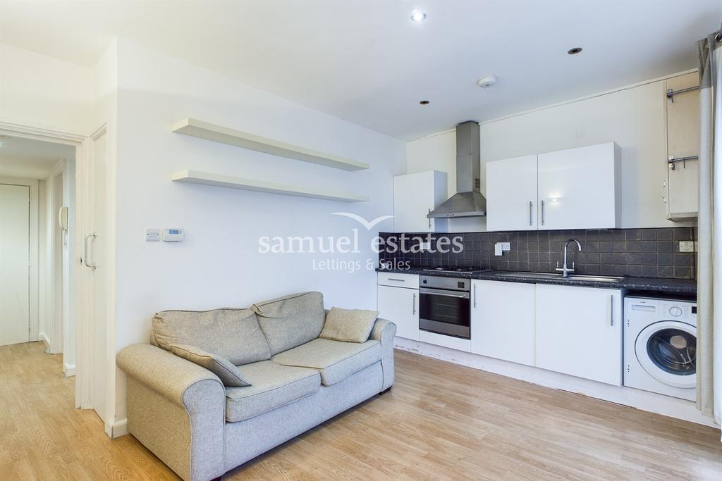 Balham High Road, Balham, SW12 1 bed flat £1,200 pcm (£277 pw)