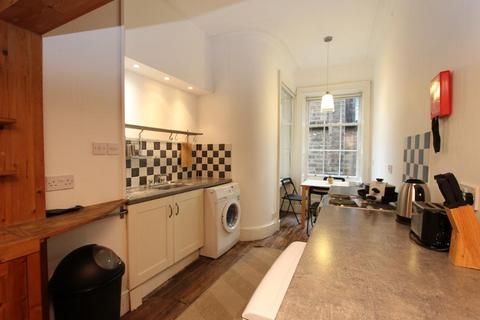 1 bedroom flat to rent, Upper Bow, Old Town, Edinburgh, EH1