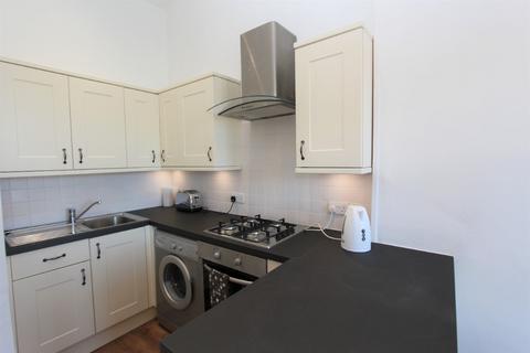 1 bedroom flat to rent, Albert Street, Leith, Edinburgh, EH7