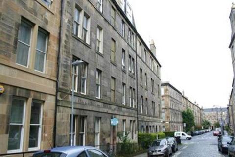 3 bedroom flat to rent, South Oxford Street, Newington, Edinburgh, EH8