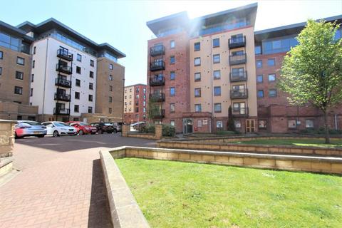 2 bedroom flat to rent, Slateford Gait, Slateford, Edinburgh, EH11