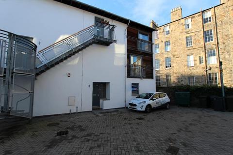 2 bedroom flat to rent, Dublin Street Lane North, New Town, Edinburgh, EH3