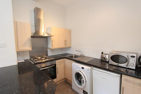 1 bedroom flat to rent, Bothwell Street, Easter Road, Edinburgh, EH7