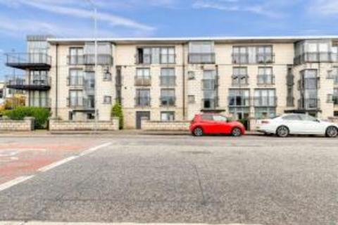 3 bedroom flat to rent, West Granton Road, Granton, Edinburgh, EH5