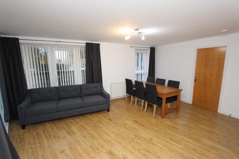 3 bedroom flat to rent, West Granton Road, Granton, Edinburgh, EH5