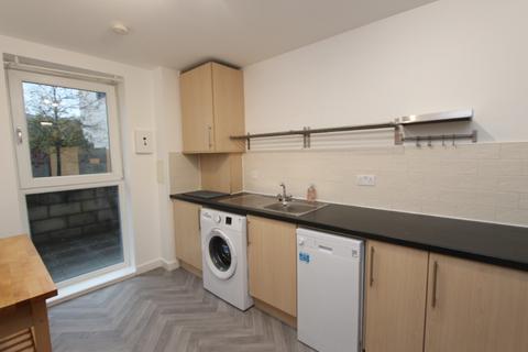 3 bedroom flat to rent, West Granton Road, Granton, Edinburgh, EH5