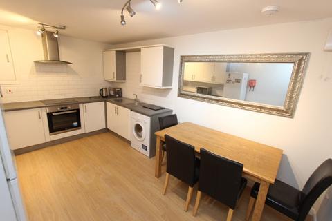 1 bedroom flat to rent, Easter Road, Easter Road, Edinburgh, EH7