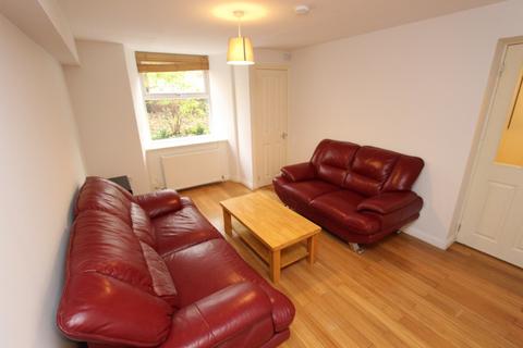 1 bedroom flat to rent, Easter Road, Easter Road, Edinburgh, EH7