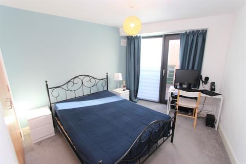 2 bedroom flat to rent - Cables Wynd, Leith, Edinburgh, EH6