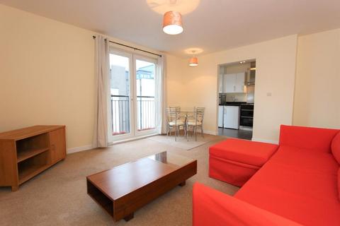 2 bedroom flat to rent, Colonsay Close, Granton, Edinburgh, EH5