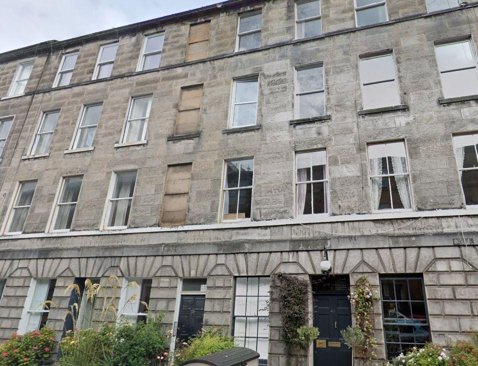 Montague Street, Newington, Edinburgh, EH8 3 bed flat £1,950 pcm (£450 pw)