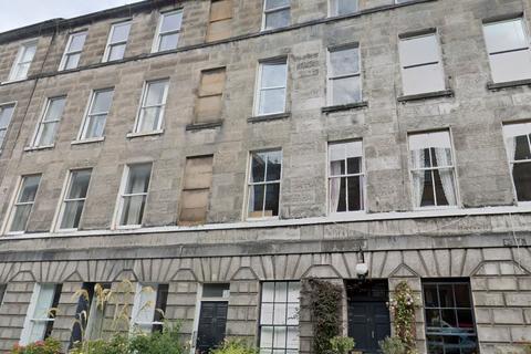 3 bedroom flat to rent, Montague Street, Newington, Edinburgh, EH8