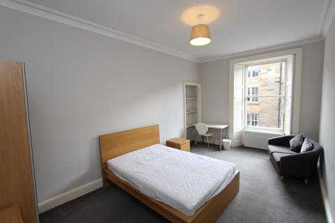 3 bedroom flat to rent, Montague Street, Newington, Edinburgh, EH8