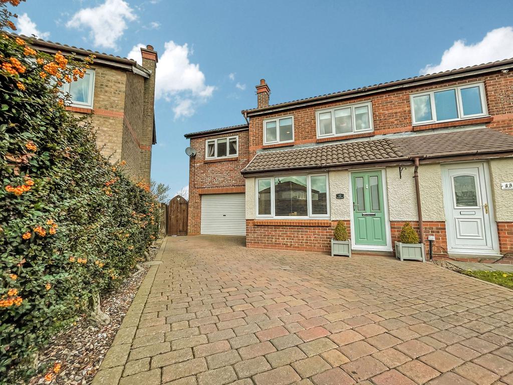 Brougham Court, Oakerside Park, Peterlee, Durham, SR8 1QA 4 bed semi