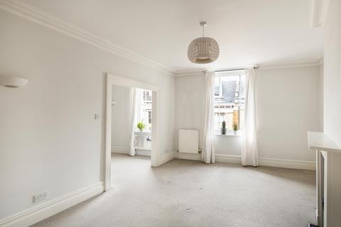 undefined, Second Floor Flat South (Flat ), Saville Place, BS8