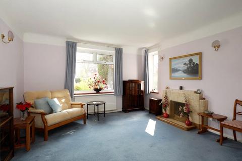 9a Carlton Road, New Malden, KT3 3AJ