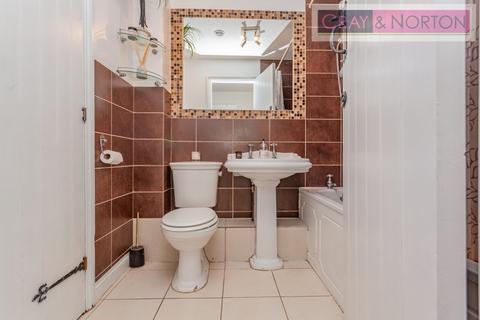 50 Anthony Road, London, SE25 5HB
