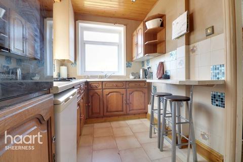 32 Brecon Chase, Minster On Sea, Sheerness, ME12 2HX