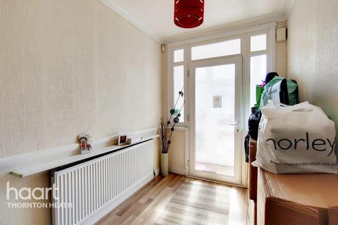 13 Redford Avenue, Thornton Heath, CR7 6HR