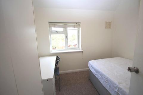 undefined, Mount Pleasant Road, New Malden KT3