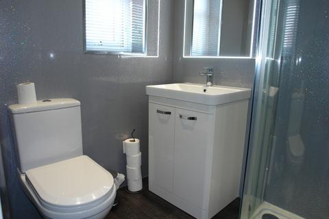 14 Blackdown Grove, Oldham, OL8 3WH