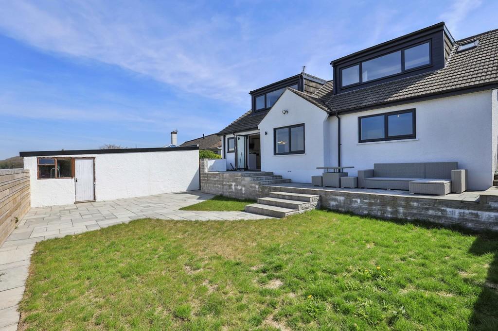 Broadway, Llanblethian, Cowbridge... 4 bed detached house £625,000