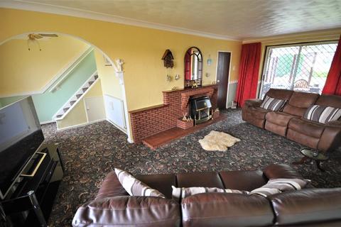 90 Hawthorne Road, Thorne, Doncaster, DN8 4HG