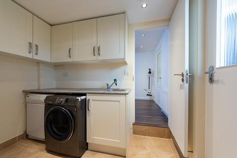 27 Langton Way, Croydon, CR0 5BQ